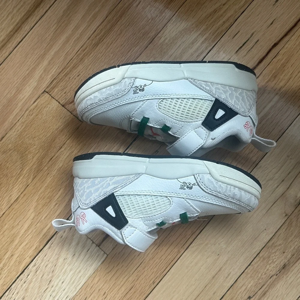 JORDAN SPIZIKE LOW KIDS SHOES 9C